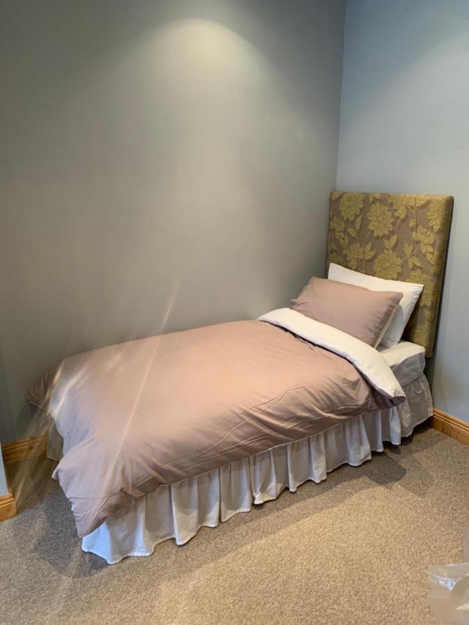 קינסייל Feather Bed 3 Bedroom House מראה חיצוני תמונה